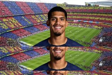 El futbolista uruguayo tuvo una lesión en la práctica del Barça.