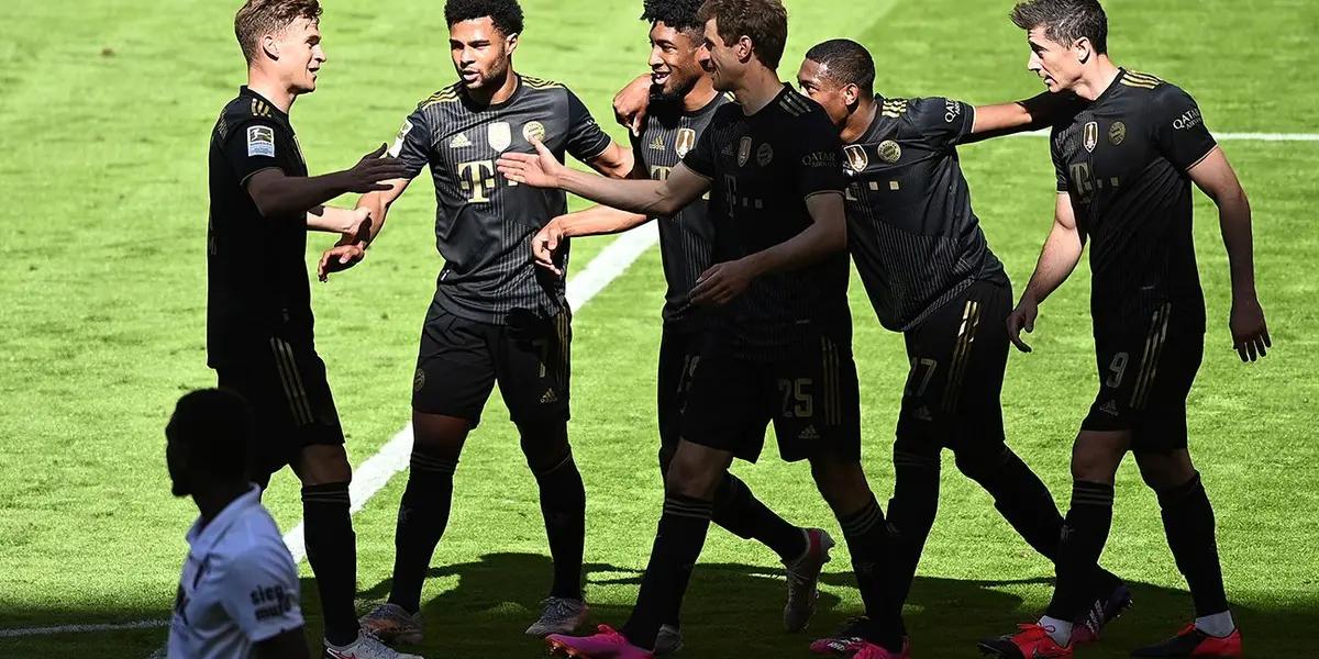 El futuro entrenador del equipo azulgrana ya piensa en los refuerzos del plantel para la próxima campaña, hay un nombre que le retumba la cabeza y hará lo maximo posible para poder conseguirlo. Una pieza clave del Bayern Münich podría estar cerca del FC Barcelona y la llegada del entrenador español facilitaría su llegada.