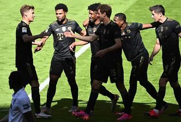 El futuro entrenador del equipo azulgrana ya piensa en los refuerzos del plantel para la próxima campaña, hay un nombre que le retumba la cabeza y hará lo maximo posible para poder conseguirlo. Una pieza clave del Bayern Münich podría estar cerca del FC Barcelona y la llegada del entrenador español facilitaría su llegada.