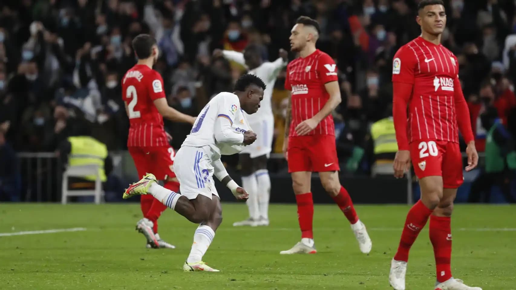 El golazo con el que Vinicius Junior le dio la victoria al Real Madrid ante el Sevilla que hace a su definición más espectacular. Tiene que ver con losn 19 pases previos a la individual del brasileño. El equipo de Ancelotti es una orquesta.