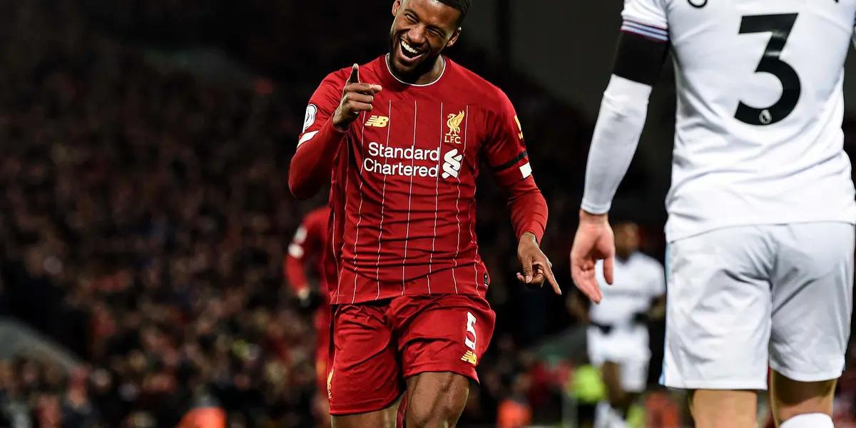 El holandés habría preferido fichar con el PSG.