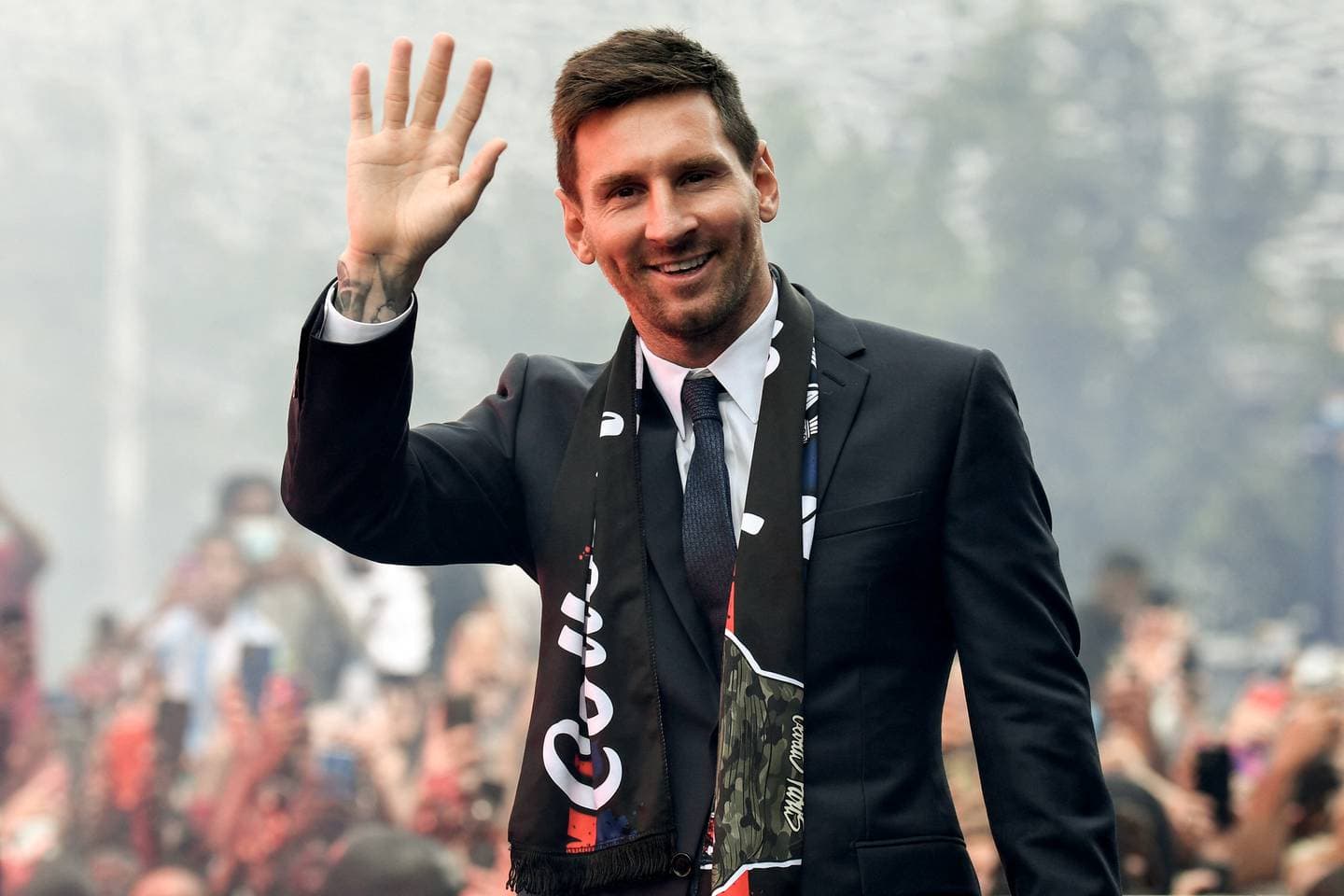 El ídolo de los ídolos, el crack argentino es querido por todos gracias a su talento y humildad. Pero ahora le tocó a él elegir quienes son sus máximos referentes en los deportes, teniendo a Rafa Nadal, Lebron James y Roger Federer como favoritos.