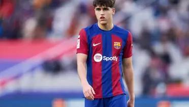 El joven central del FC Barcelona ha hecho la mejor alineación de la historia según su opinión