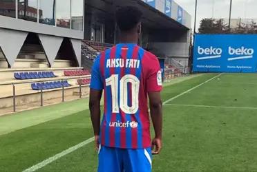 El joven futbolista Ansu Fati, heredero del mítico dorsal "10" del Fc Barcelona, tiene en vilo a Cataluña. Su representante, Sergio Mendes (mismo agente de Cristiano Ronaldo) se encuentra negociando con la institución blaugrana mientras el Manchester City intenta quedarse con su ficha.