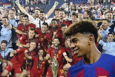 El joven jugador del Barcelona podría romper un récord a nivel nacional si es que suma minutos.