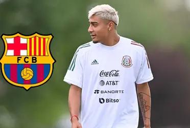 El joven jugador que fichará por el Blaugrana conduce un automóvil muy excéntrico.