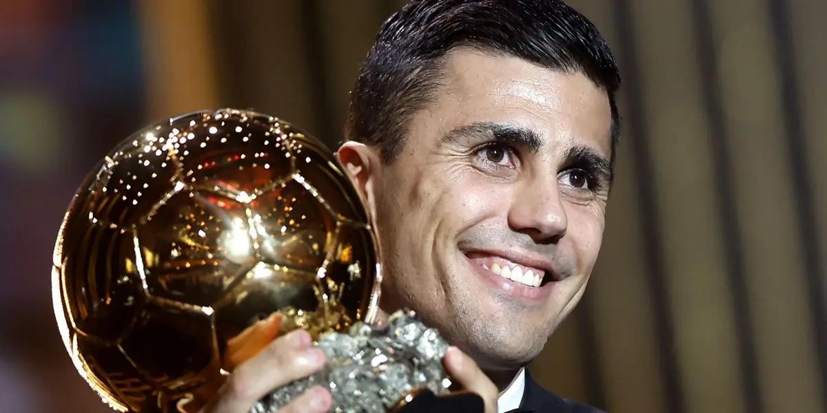 El jugador español reaccionó de una manera sorprendente al ver su tifo