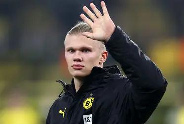 El jugador noruego estaría muy cerca de jugar para el equipo culé pero una condición inamovible del delantero podría tirar toda la negociación para atrás. En pocas palabras, si el FC Barcelona no clasifica a la próxima Champions League, el atacante de 21 años no llegaría.