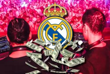 El jugador que busca el Real Madrid hizo algo curioso, y es que celebró lanzando billetes por los aires