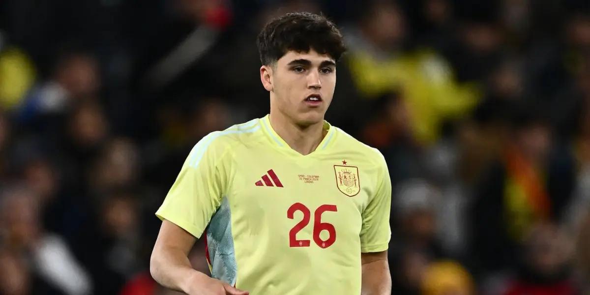 El juvenil del Barça tuvo su estreno con la Selección Mayor en el amistoso ante Colombia.