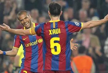 El lateral brasileño está a punto de volver al club donde supo ser tan feliz, pero ahora con un rol distinto y un contrato bastante inusual.