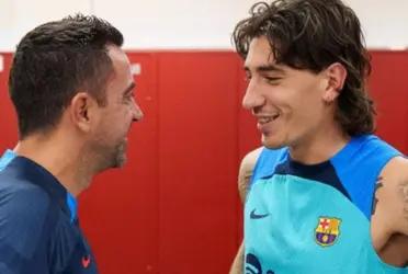 El lateral español no será comprado ni por el Betis o la Roma y deberá quedarse bajo la tutela de Xavi.