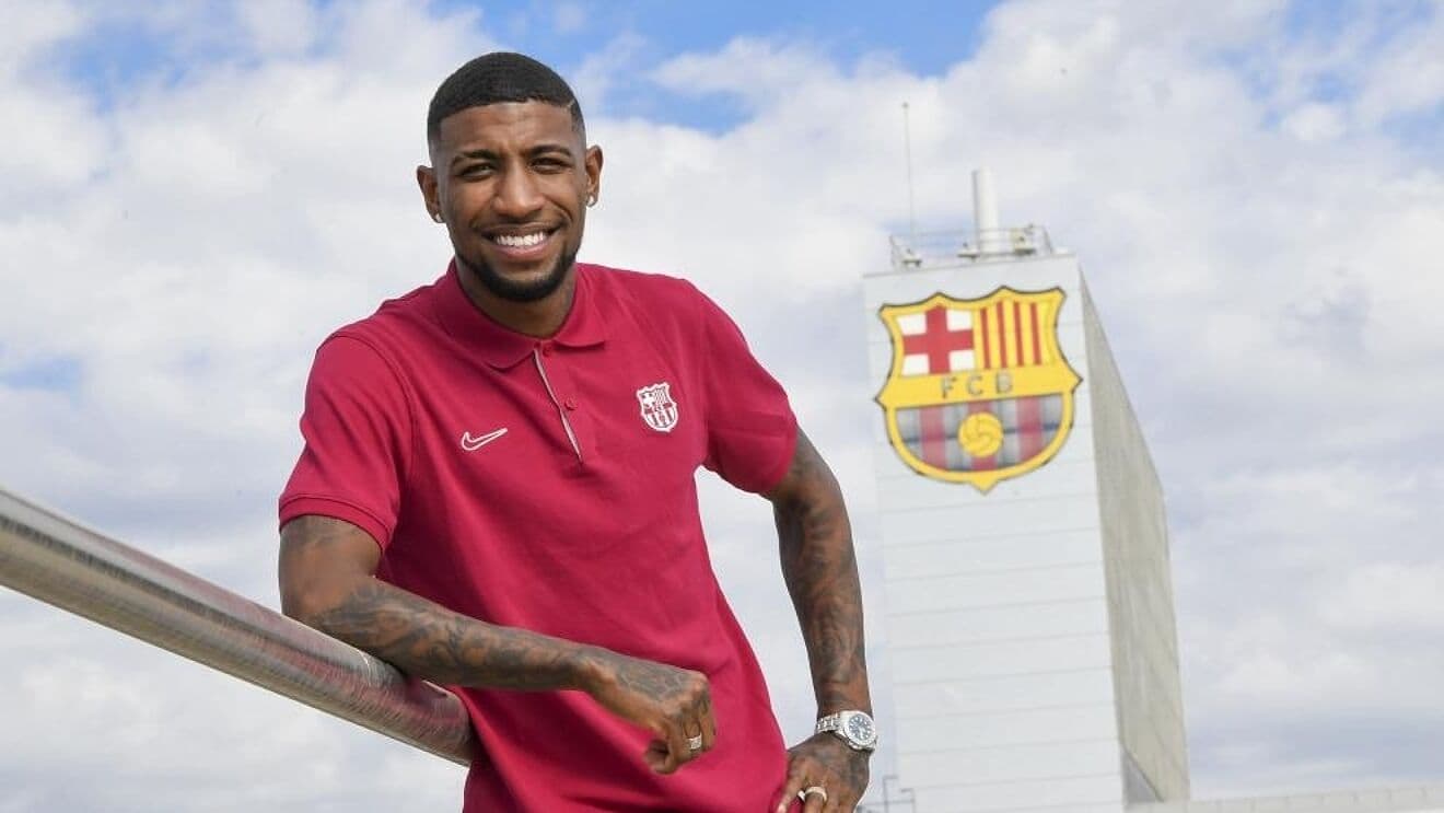 El lateral, flamante incorporación del FC Barcelona, volvió de sus vacaciones y se puso a disposición del cuerpo técnico blaugrana. Emerson Royal es un jugador con características interesantes, y una personalidad enorme para cumplir el sueño de triunfar.