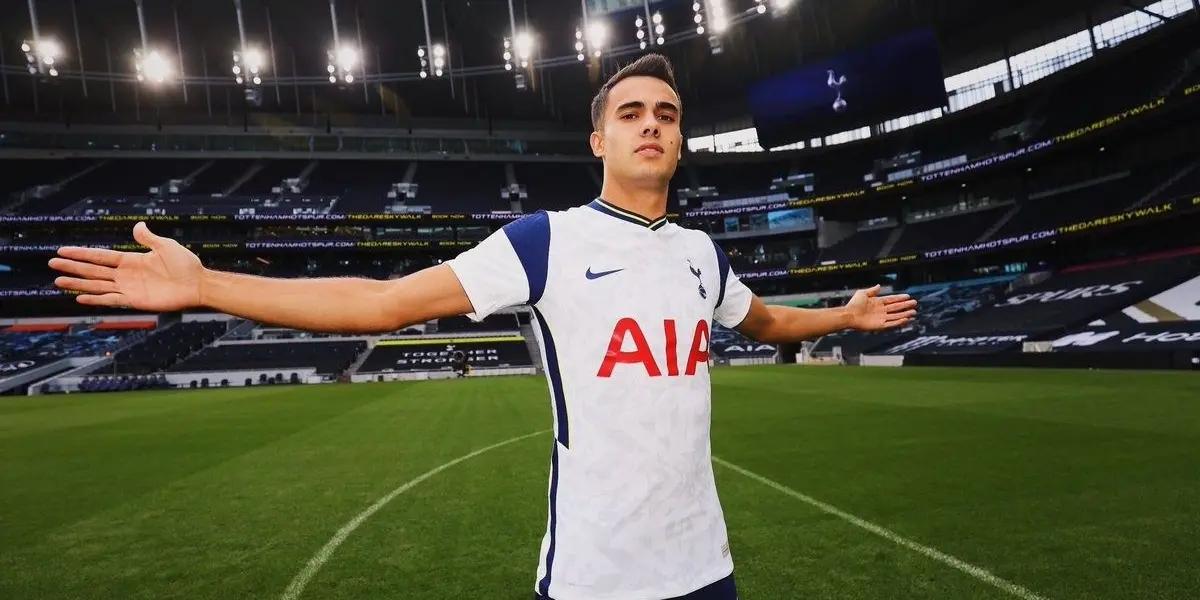 El lateral izquierdo de la selección quedo humillado ante el público en un video que se hizo viral.