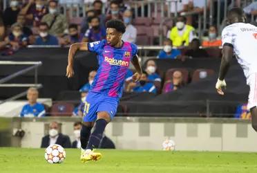 El lateral izquierdo se está convirtiendo en una fija para Xavi y el Blaugrana ya se ilusiona con una posible venta a futuro.