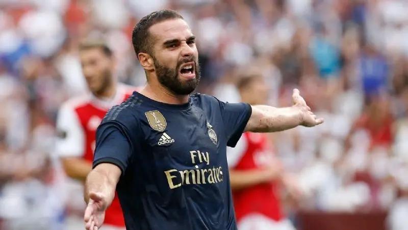 El lateral volvió a salir lesionado y su situación es preocupante.