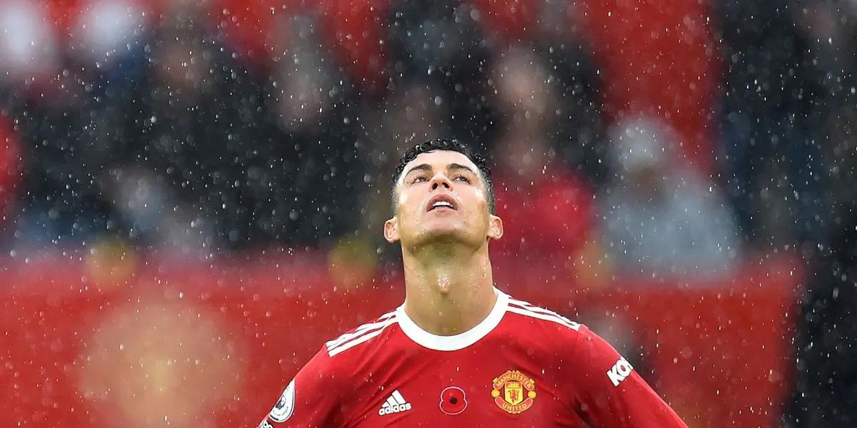 El luso no está muy contento en su actual club y hay varios puntos claves que pueden romper su vinculo con el Manchester United.