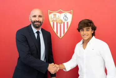 El mediocampista sensación del equipo sevillano tiene un valor de mercado de 1 millón de euros, aunque al ser muy joven y tener una de los potenciales más altos de toda LaLiga se espera que esta cifra pueda aumentar con los años.