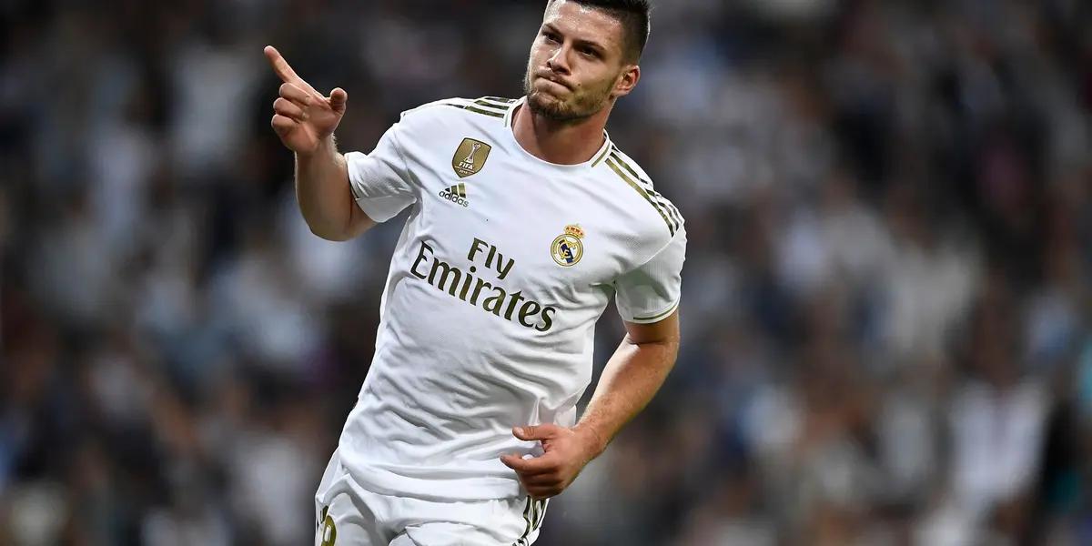 El Merengue acelera en la salida de sus transferibles.