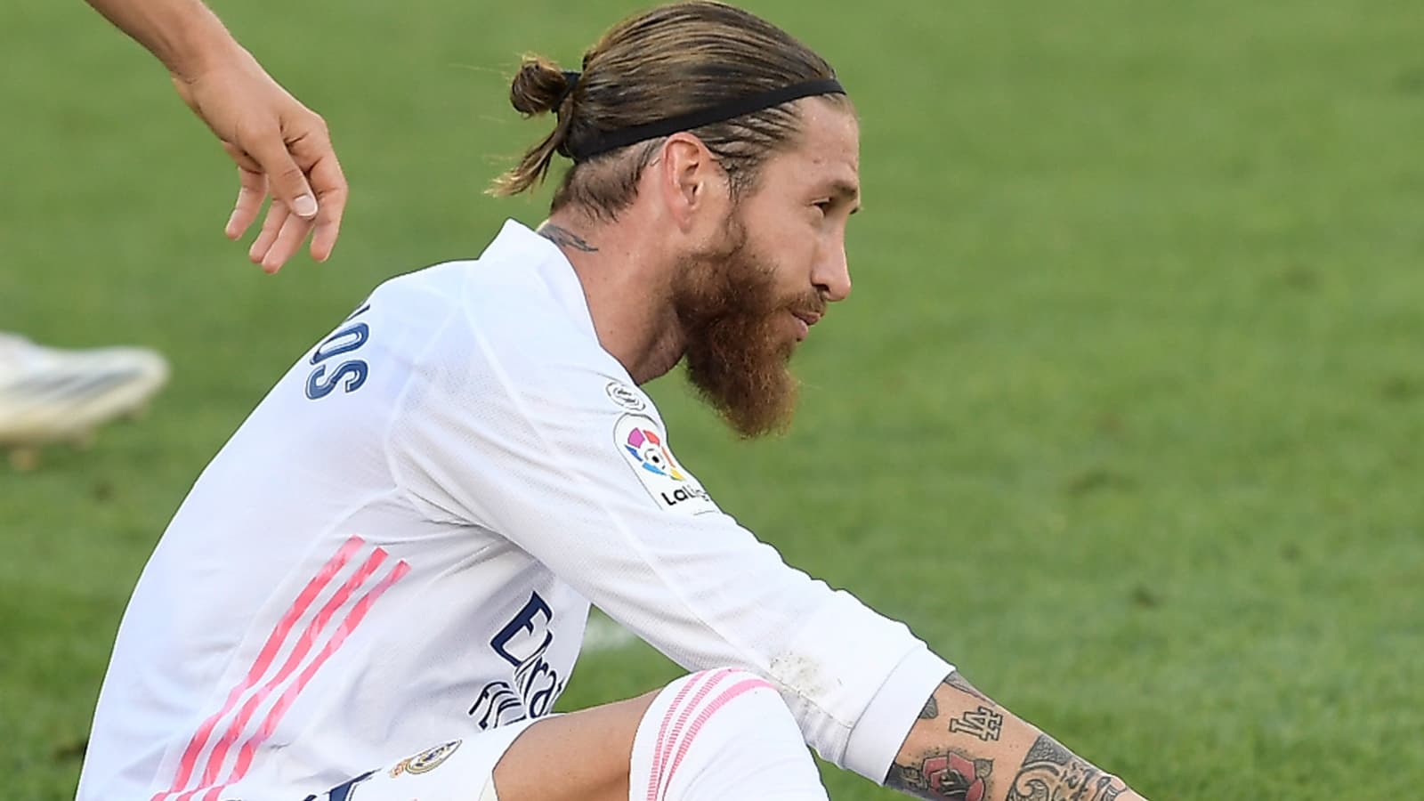 El Merengue lo considera una opción muy buena y económica para reemplazar a Sergio Ramos.