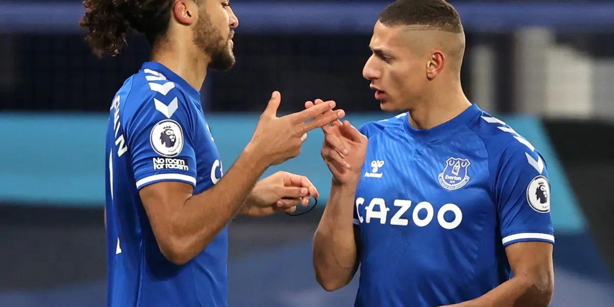 El Merengue precisa la llegada de un delantero.