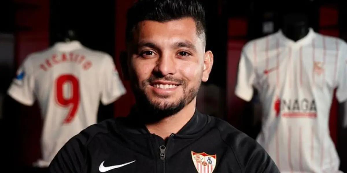 El mexicano pasa por uno de los mejores momentos de su carrera, las cosas con el equipo español se le vienen dando y actualmente es considerado uno de los mejores jugadores de LaLiga.