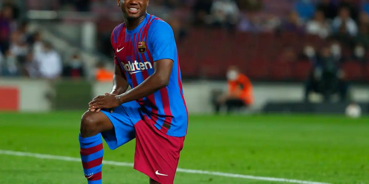 El nuevo 10 es una de las grandes promesas de este deporte, tanto así que hoy salió a la luz cuáles fueron los grandes clubes del mundo que en su momento quisieron adquirirlo y robarselo al equipo catalán.