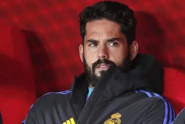 El nuevo rico del planeta fútbol, el Newcastle, está dispuesto a lanzarse al mercado en la búsqueda de Isco. El malagueño finaliza su contrato con Real Madrid en junio próximo y éste es el último mercado en que los merengues pueden capitalizarlo.