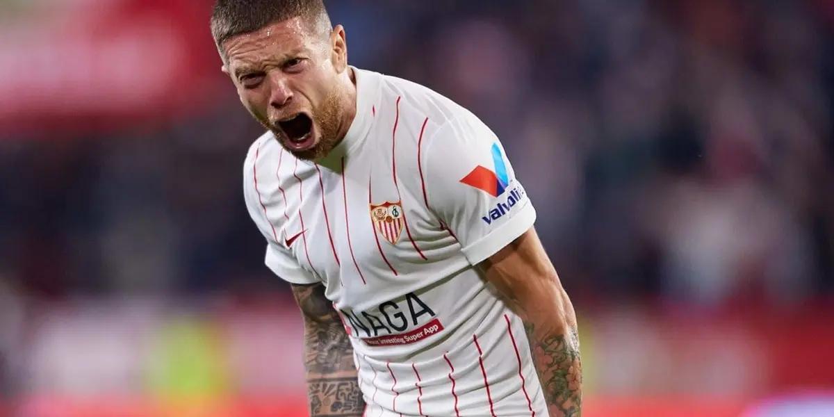 El Papu Gómez fue la figura estelar del Sevilla, que derrotó por 2 a 0 al Elche en el inicio de la fecha 24 de La Liga. Con este triunfo el equipo de Julen Lopetegui se puso a solo tres puntos del Real Madrid, único puntero del campeonato.