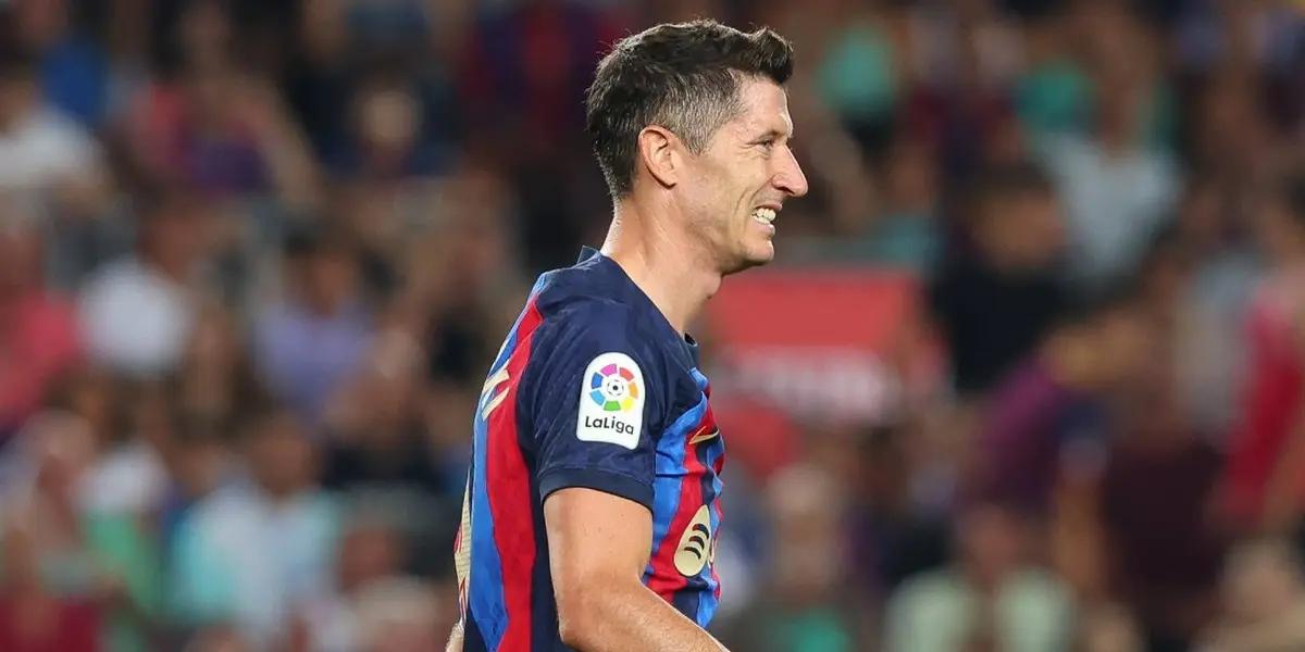 El polaco está disfrutando de su etapa en su nuevo equipo y los hinchas se lo hacen saber.