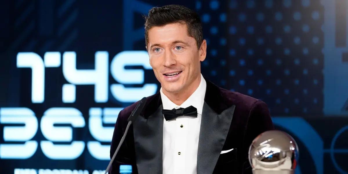 El polaco no estuvo presente en la ceremonia en París, pero se revelaron sus votos.