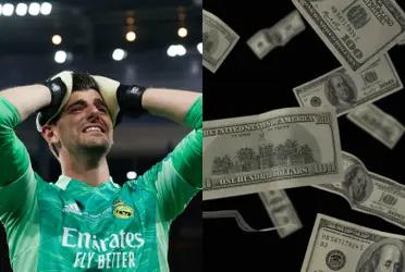 El portero belga fue una de las mayores figuras del equipo en toda la competición, pero en especial en la final, en la cual fue sin dudas el mejor de todo el equipo.