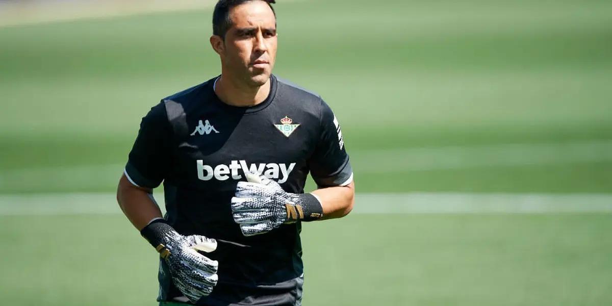 El portero español vuelve a las competiciones tras haber estar lesionado por un buen tiempo, y para alegría del pueblo verdiblanco, podría ser titular en el partido de Copa del Rey frente al Rayo.