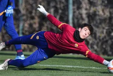 El portero, de tan solo 17 años, fue inscripto por el Barcelona para la UEFA Europa League. Es una de las sorpresas que ha presentado Xavi Hernández Te presentamos a la gran novedad de la lista culé.