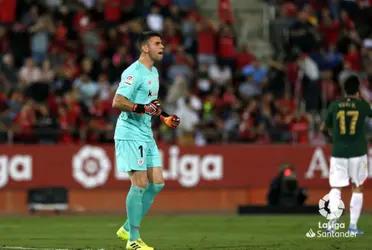 El portero no vería con malos ojos continuar su carrera en el Merengue y haría fuerza en su actual equipo para que lo dejen salir.