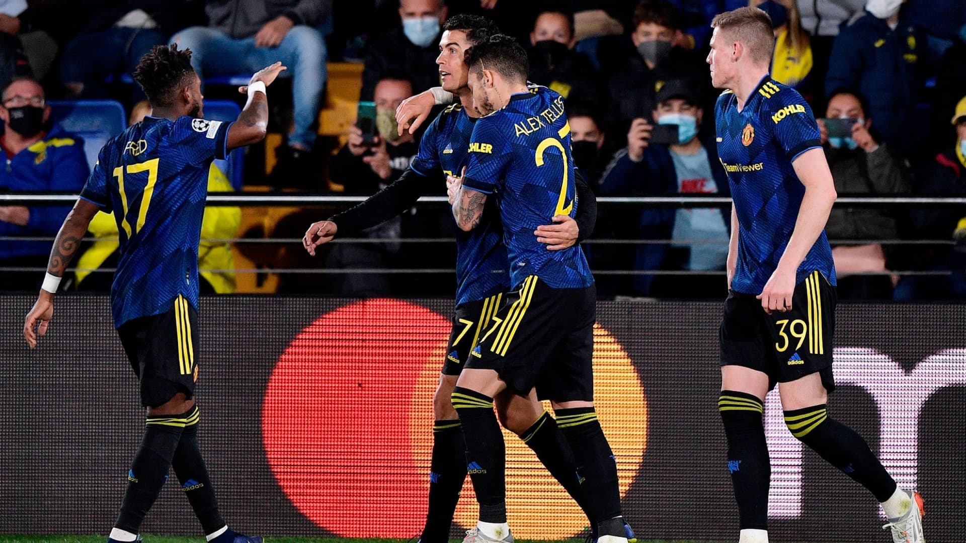 El portugués abrió el marcador del partido y le dio la clasificación a su equipo a la próxima ronda de la Champions League.