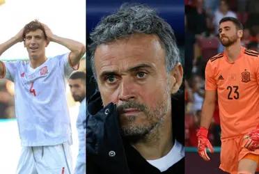 El mal presente defensivo de España genera las criticas en contra del entrenador.
