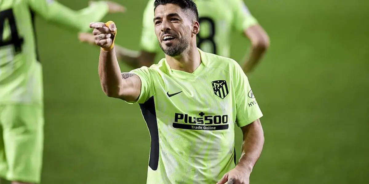 El presente que vive Luis Suárez es uno de los mejores de su carrera. Pieza clave del Atlético Madrid para conquistar la última Liga y uno de los nombres mas importantes de la Selección de Uruguay para su equipo.