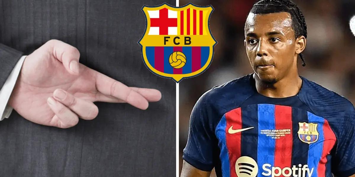 El prometedor defensor francés no jugaría ante Rayo Vallecano porque el Barcelona habría decidido no inscribirlo