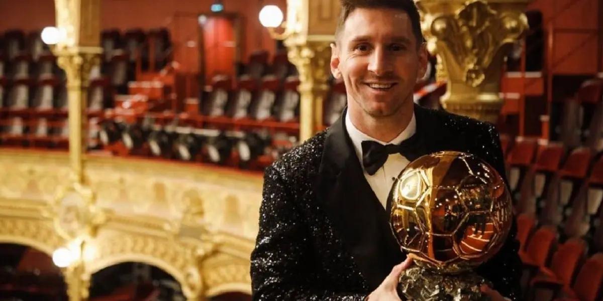 El propio Lionel Messi, desde el estrado y con el Balón de Oro en la mano, reconoció la superioridad del momento actual de Robert Lewandowski. El futbolista polaco tuvo dos años inolvidables que imponían ser premiado con el galardón.