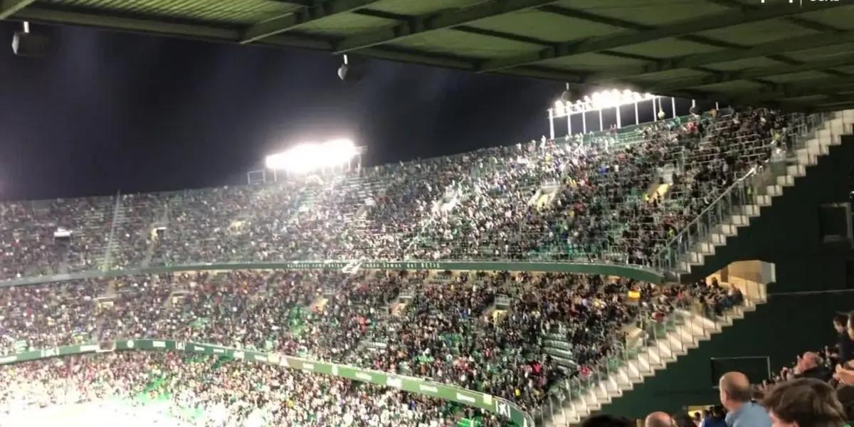 El Real Betis Balompié es oriundo de Sevilla, es parte del Derby sevillano junto al Sevilla Fútbol Club, y entre sus muchas canciones conocidas las mejores son el Himno del Betis, Forza Betis y Te Quiero Betis.