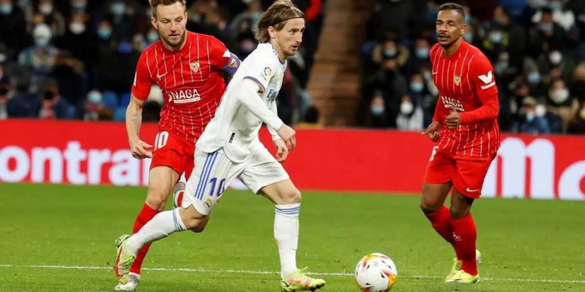 El Real Madrid Club de Fútbol visita este domingo al Sevilla Fútbol Club en el Estadio Ramón Sánchez-Pizjuán desde las 21.00 por la 32ª jornada de La Liga Santander.