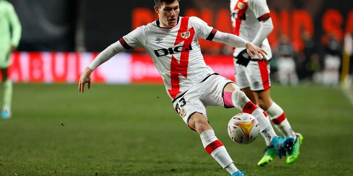 El Real Madrid nesesita reforzar el lateral izquierdo tras la inminente salida de Marcelo, y joven español suena como uno de los posibles apuntados.