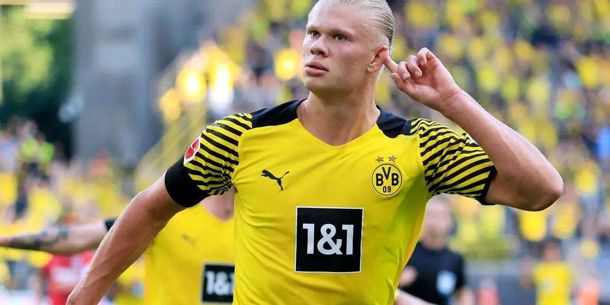 El representante del delantero noruego, Mino Raiola, aseguró que el club que lo quiera deberá pagar además del fichaje, 55 millones de euros como bono extra en la negociación.