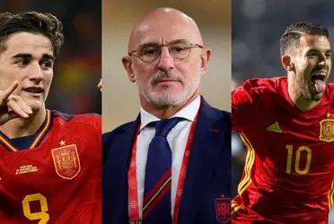 El seleccionador español debió involucrarse entre ambos para solucionar los problemas.