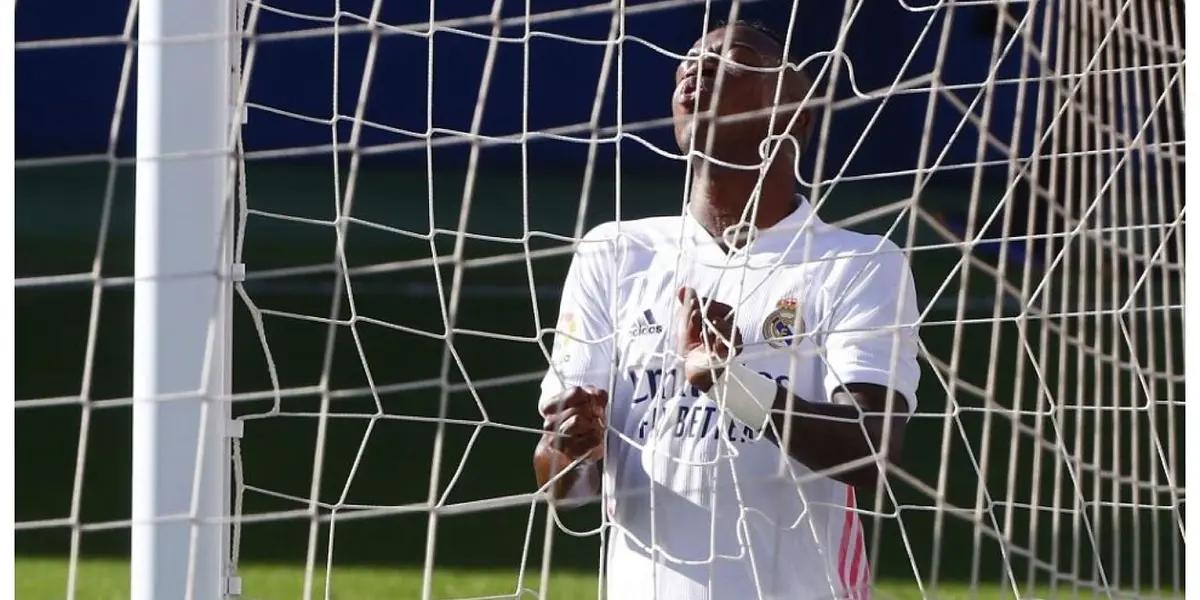 El talentoso futbolista brasileño encadenó ante el Athletic en San Mamés su cuarto partido consecutivo sin convetir en la portería rival. Asimismo, empieza a evidenciar el cansancio acumulado, tras llegar a 23 titularidades consecutivas.