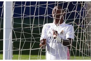 El talentoso futbolista brasileño encadenó ante el Athletic en San Mamés su cuarto partido consecutivo sin convetir en la portería rival. Asimismo, empieza a evidenciar el cansancio acumulado, tras llegar a 23 titularidades consecutivas.