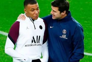 El técnico argentino mantuvo una curiosa charla con el futbolista francés.