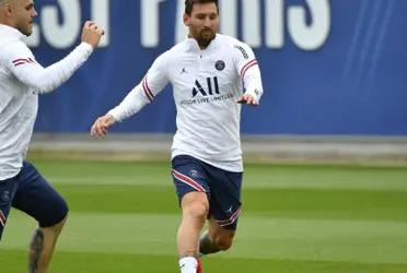 El técnico del PSG habló tras la victoria de los suyos ante el Brest, en un nuevo duelo sin el argentino y sin Neymar, y dio una posible fecha en la cual es astro argentino podría debutar oficialmente con el equipo parisino.