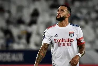 El traspaso del holandés al conjunto catalán podría haberse complicado.